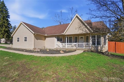 Photo of 159 Old Salem Road, Clayton, OH 45415 (MLS # 953188)