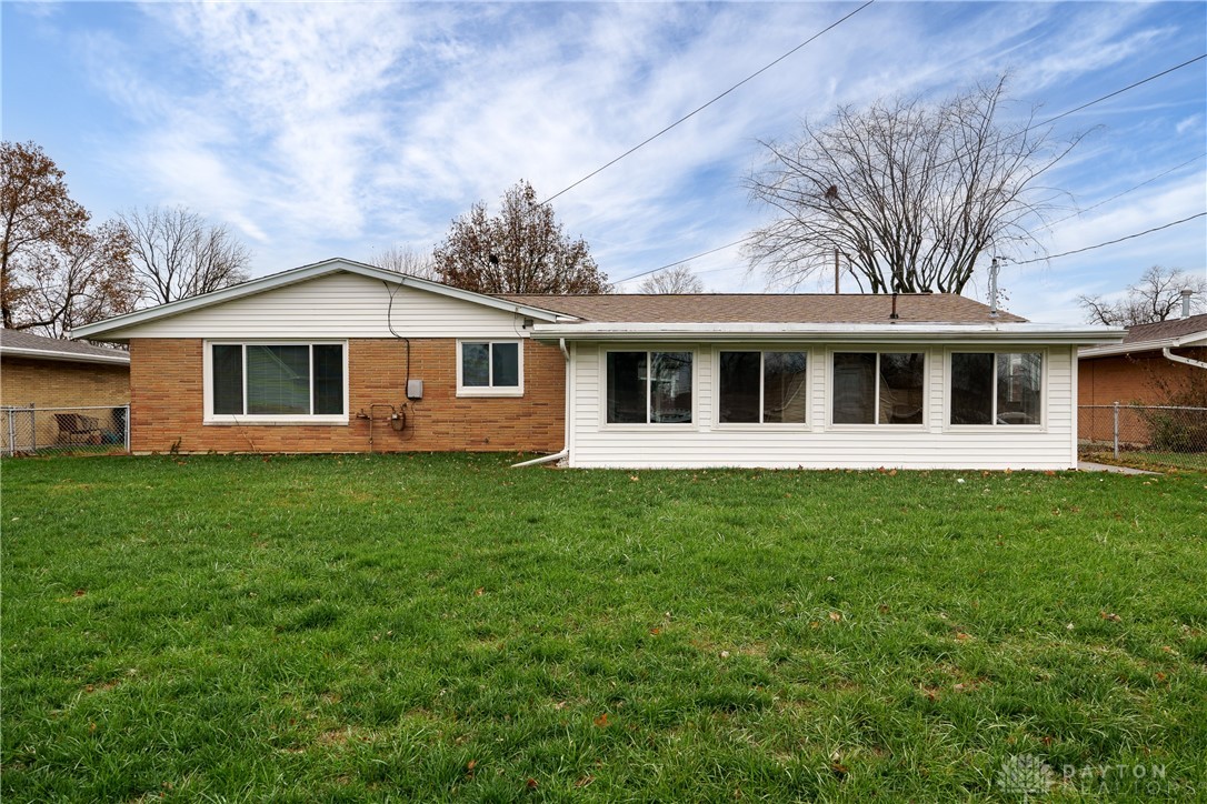 1422 Maplegrove Drive, Fairborn, Ohio image 45