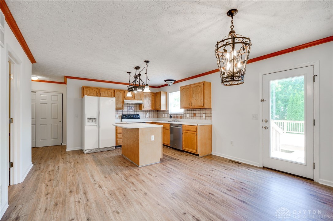 Fairborn, Ohio 45324, United States, 4 Bedrooms Bedrooms, ,4 BathroomsBathrooms,Residential,Active,159833