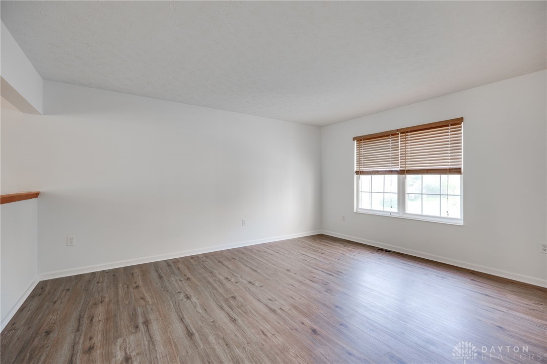 Fairborn, Ohio 45324, United States, 4 Bedrooms Bedrooms, ,4 BathroomsBathrooms,Residential,Active,159833