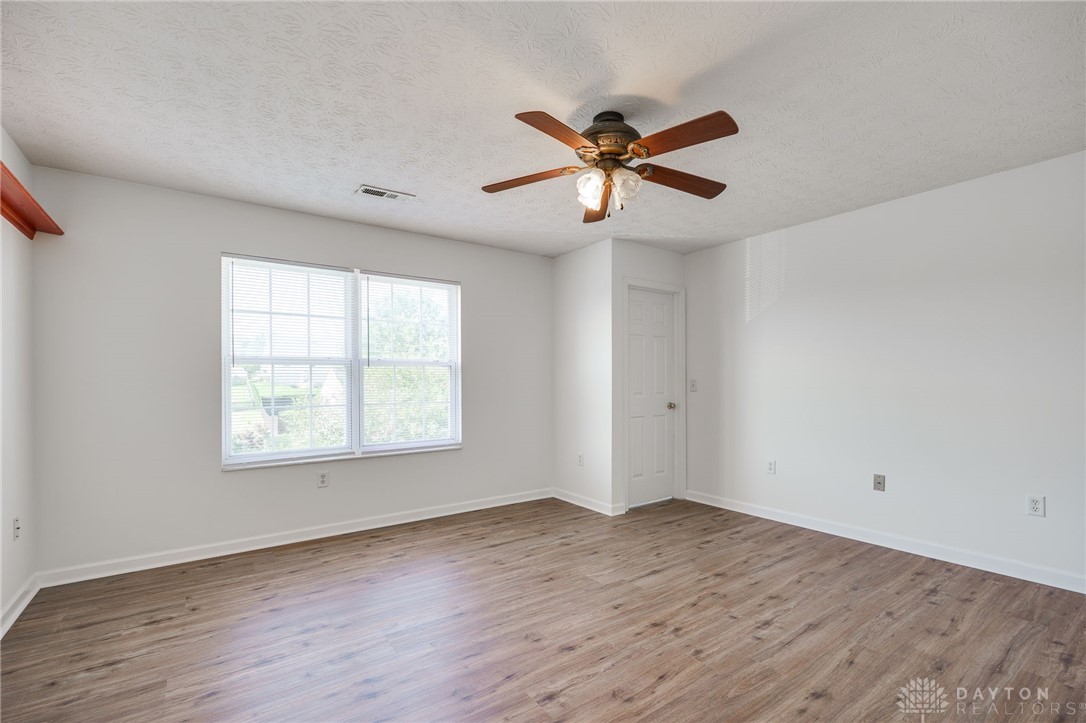 Fairborn, Ohio 45324, United States, 4 Bedrooms Bedrooms, ,4 BathroomsBathrooms,Residential,Active,159833