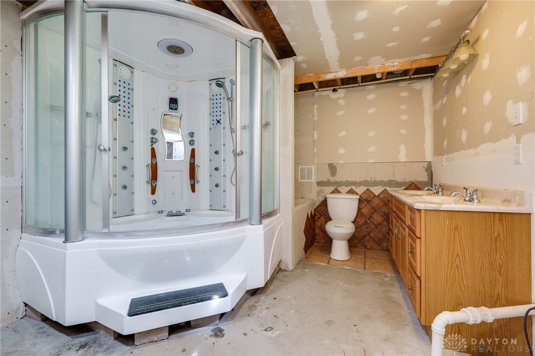 Fairborn, Ohio 45324, United States, 4 Bedrooms Bedrooms, ,4 BathroomsBathrooms,Residential,Active,159833