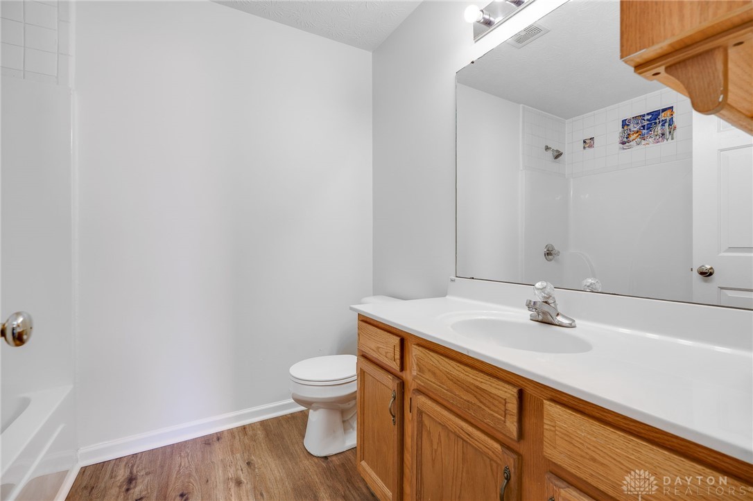 Fairborn, Ohio 45324, United States, 4 Bedrooms Bedrooms, ,4 BathroomsBathrooms,Residential,Active,159833