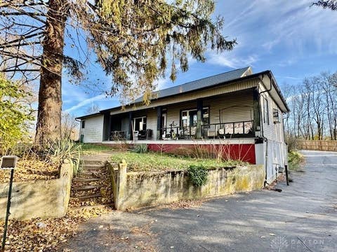 Photo for 34 S Hampton Road