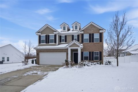 Photo of 121 Mound Builder Place, Carlisle, OH 45005 (MLS # 948831)