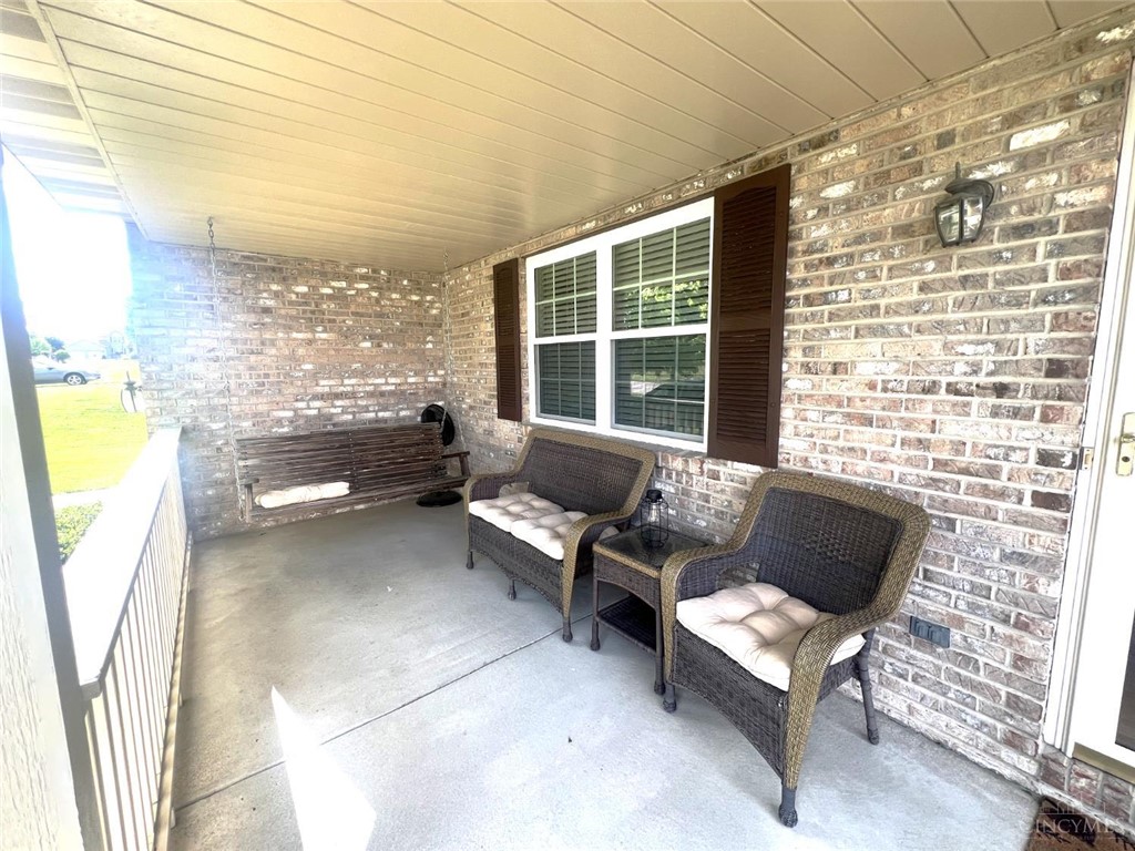 3290 Springcrest Drive