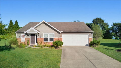 Photo of 1581 Black Wolf Drive, Lebanon, OH 45036 (MLS # 969058)