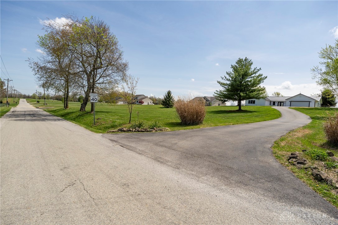 6450 E Welcome Road, Hillsboro, Ohio image 4