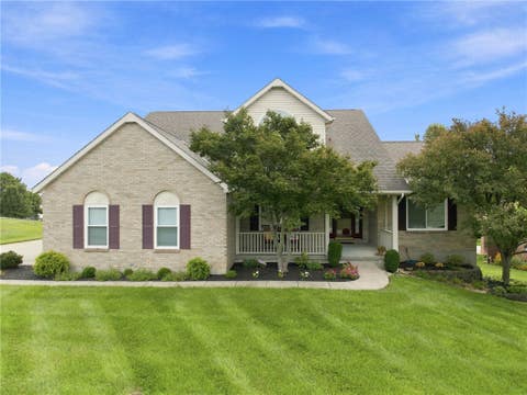 Photo of 5668 Indian Hill Court, Fairfield Twp, OH 45011 (MLS # 966937)