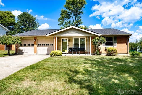 Photo for 213 Lake Forest Drive