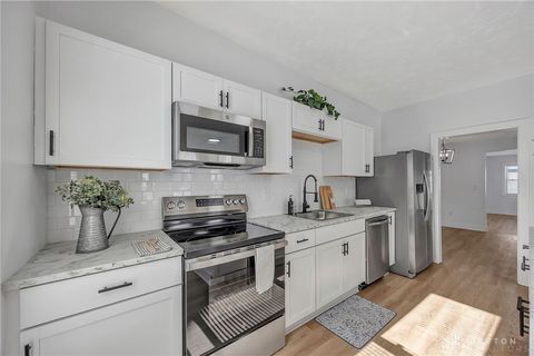 Photo of 415 S 4th Street, Miamisburg, OH 45342 (MLS # 951327)