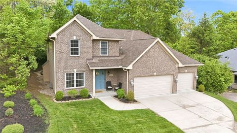 Photo of 2811 Torrey Pines Pnes, Beavercreek, OH 45431 (MLS # 957299)