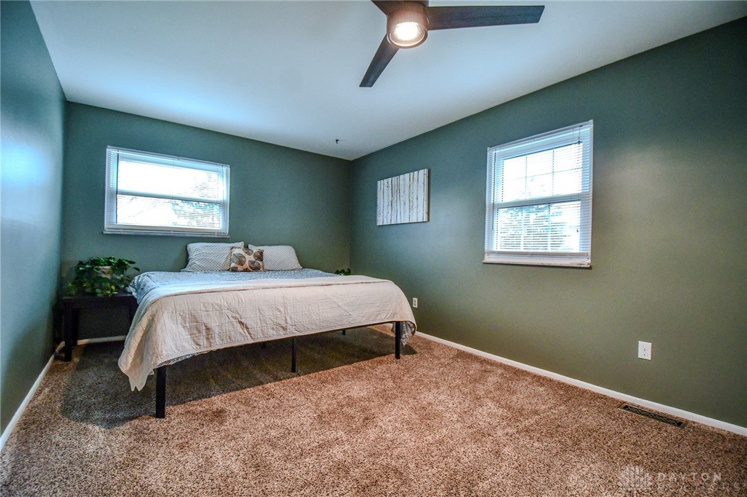 3086 Burr Oak Court, Kettering, Ohio image 28
