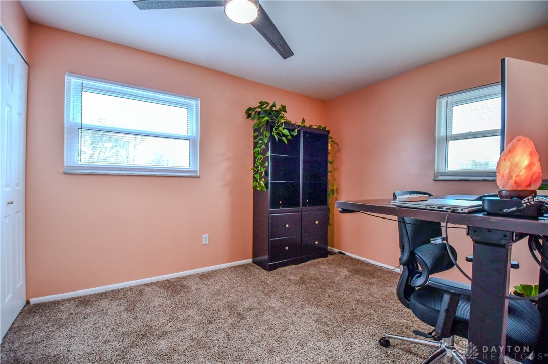 3086 Burr Oak Court, Kettering, Ohio image 30