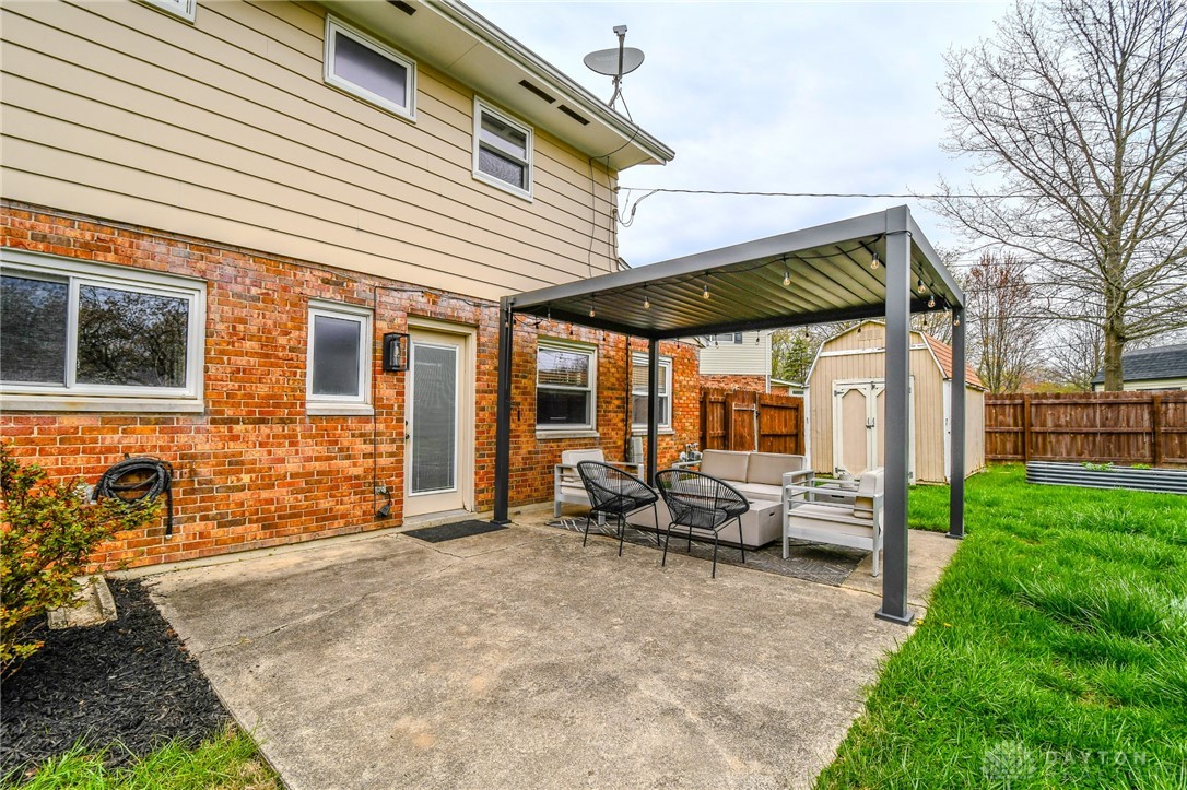 3086 Burr Oak Court, Kettering, Ohio image 33