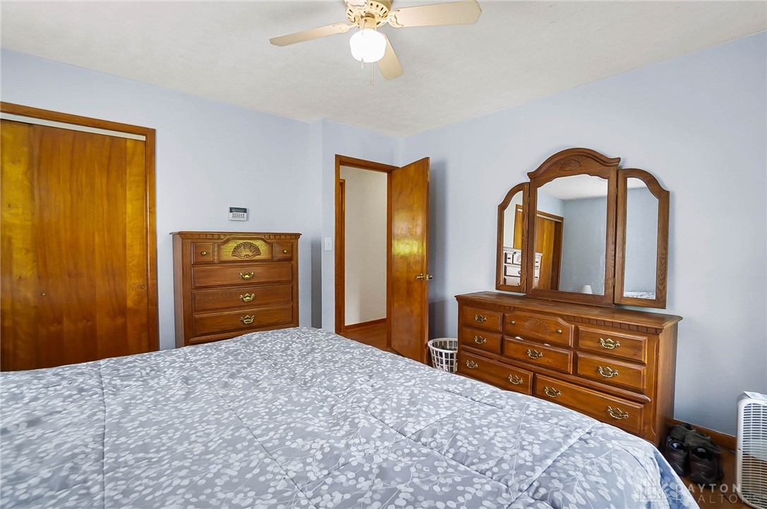 1670 Milner Drive, Beavercreek, Ohio image 10