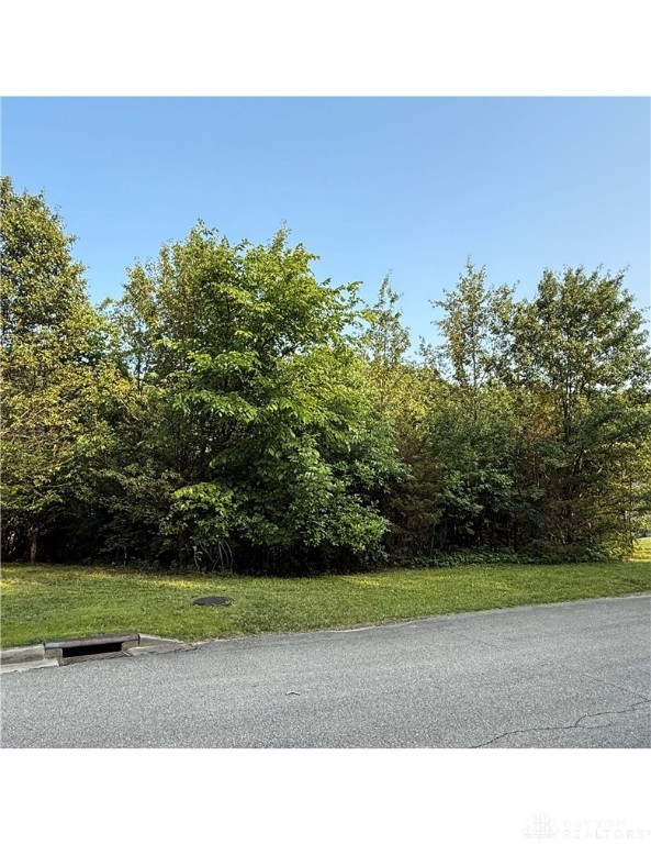 6340 Crimson Creek Drive, Dayton, Ohio image 10