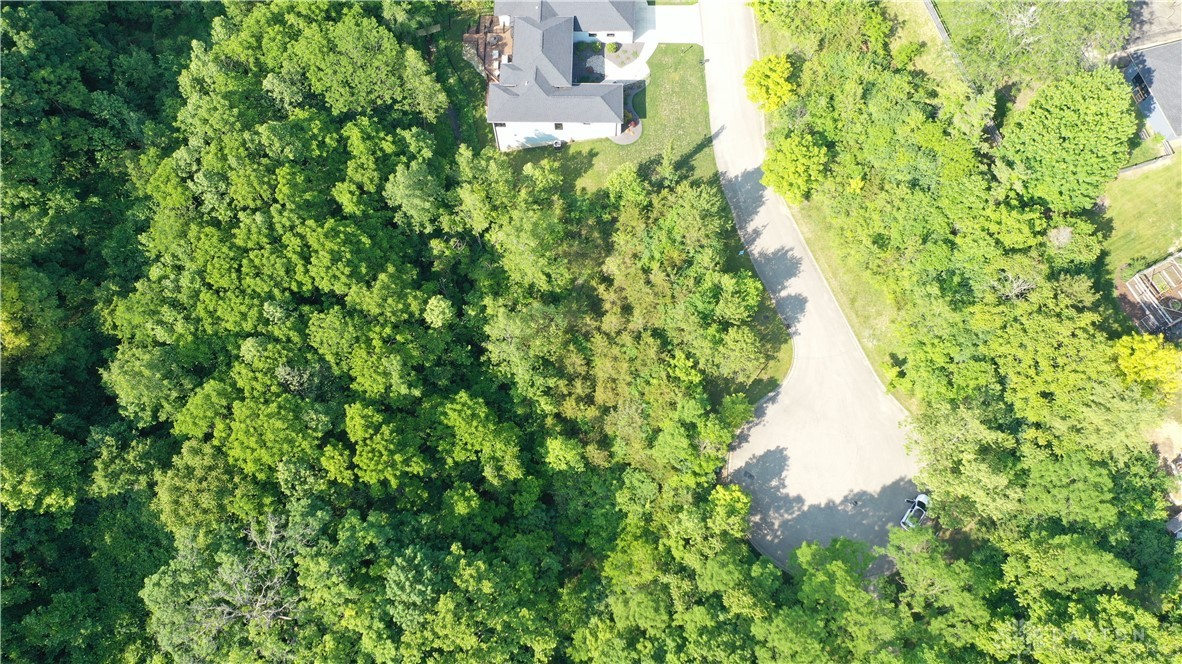 6340 Crimson Creek Drive, Dayton, Ohio image 1
