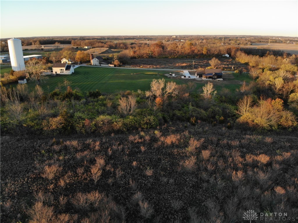 12165 Dille Road, New Carlisle, Ohio image 7