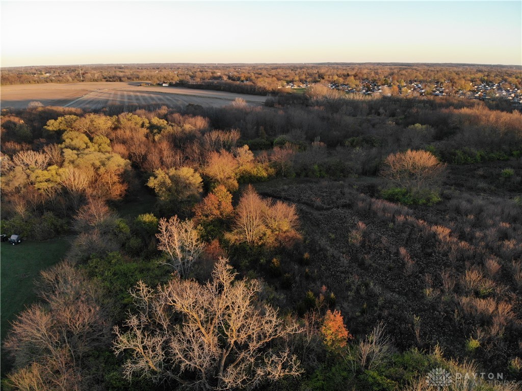 12165 Dille Road, New Carlisle, Ohio image 9