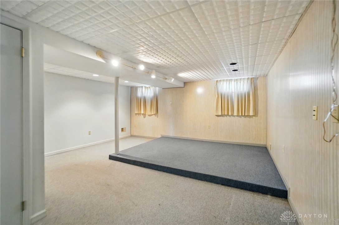 545 N Poplar Street, Dayton, Ohio image 25