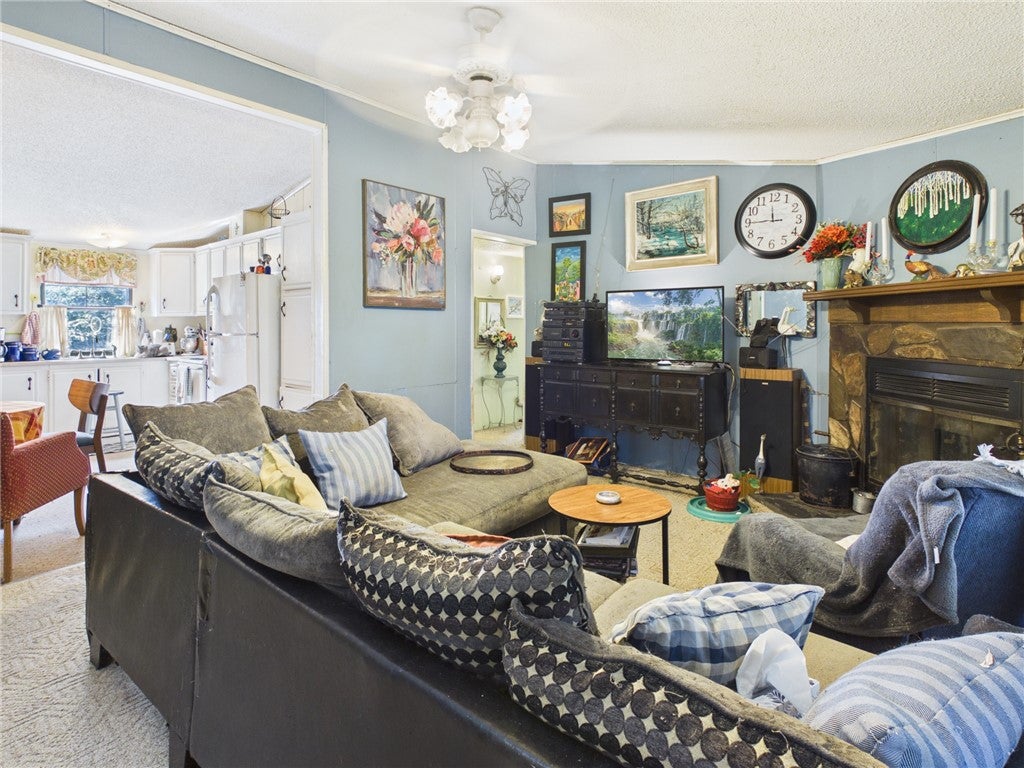 13 Little John Drive