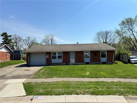 Photo of 7176 Klyemore Drive, Huber Heights, OH 45424 (MLS # 956990)