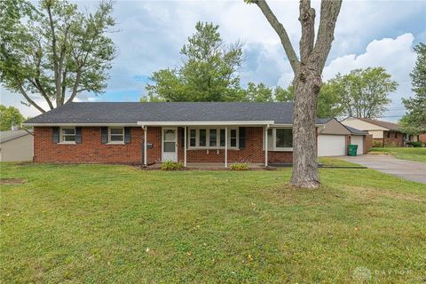 Photo of 2841 Chinook Lane, Kettering, OH 45420 (MLS # 944306)