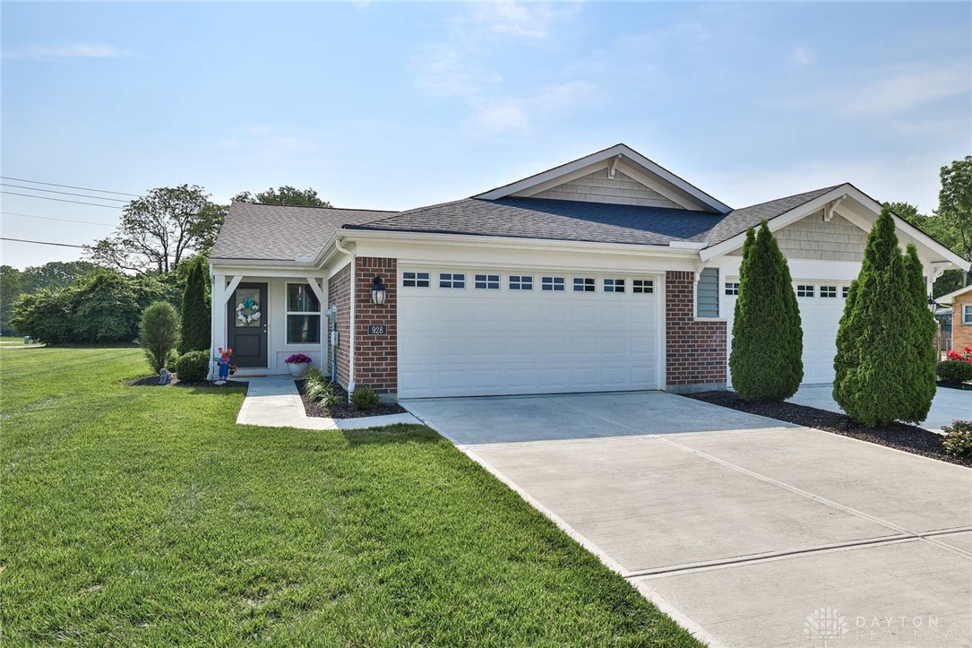 928 Southline Drive, Lebanon, Ohio image 1