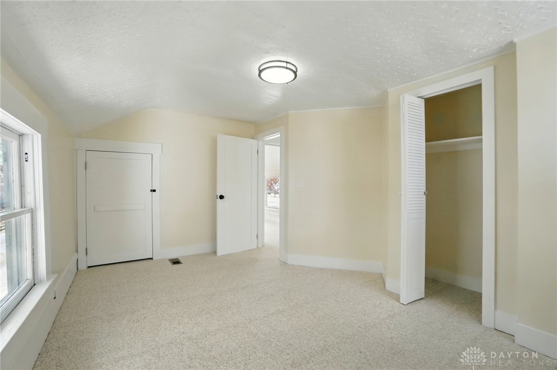 720 W Columbia Street, Springfield, Ohio image 26