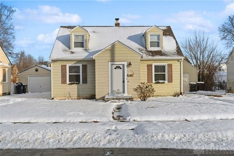 Photo of 730 June Drive, Fairborn, OH 45324 (MLS # 949282)