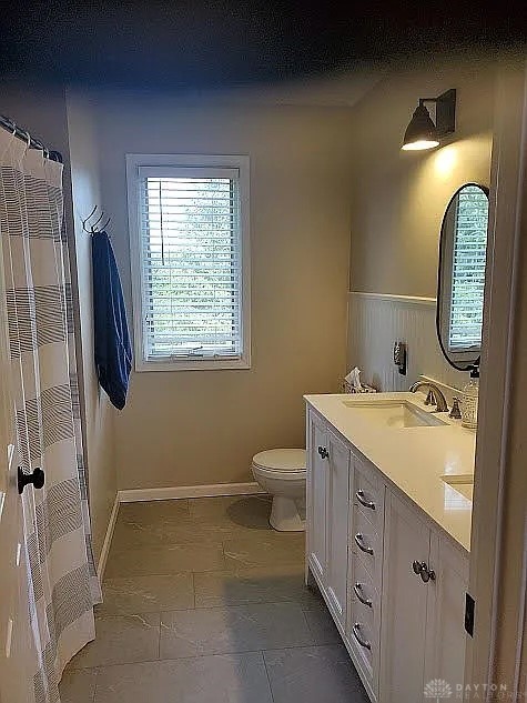 810 Westlake Drive, Troy, Ohio image 13