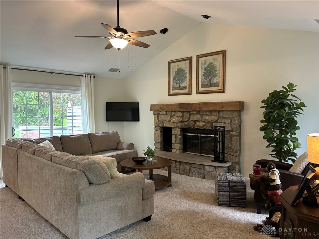 810 Westlake Drive, Troy, Ohio image 9