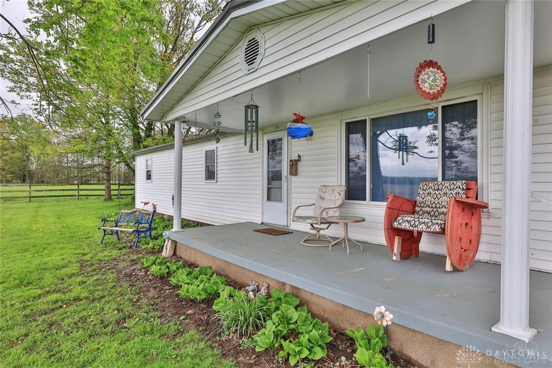 1084 Dehaas Lane, Sardinia, Ohio image 3