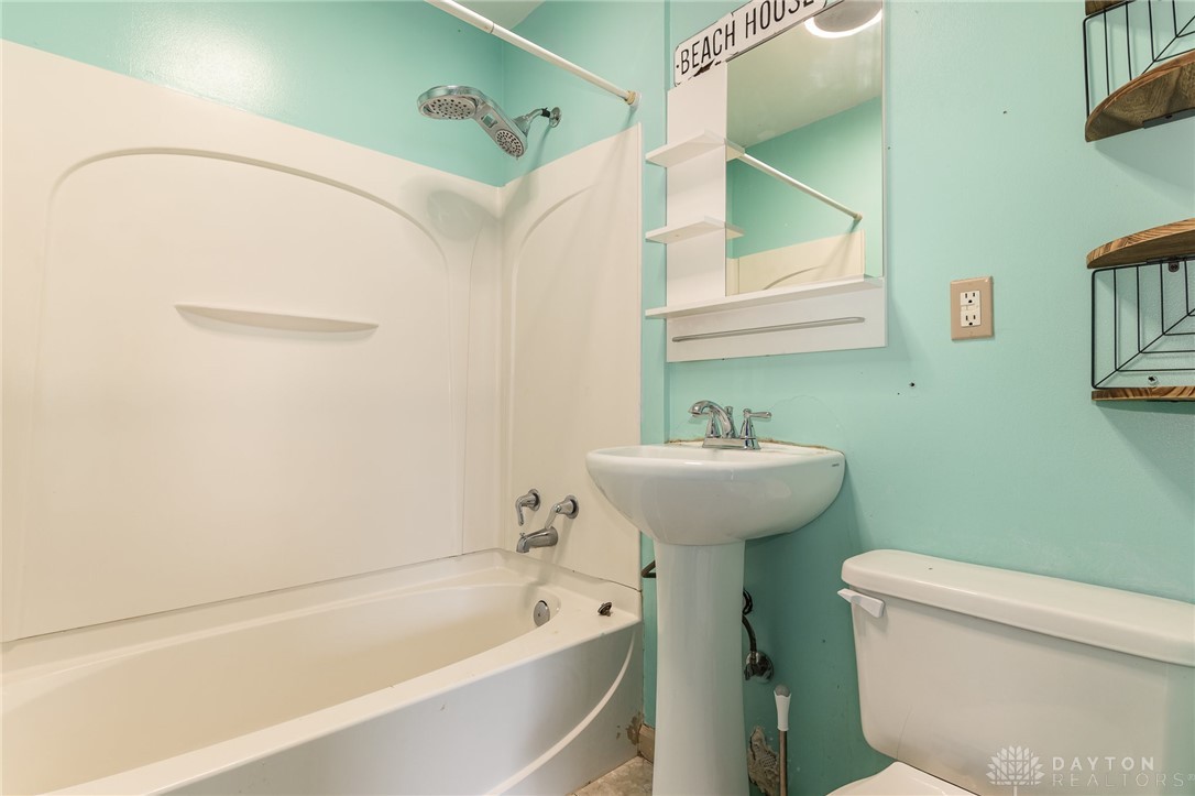 2132 Mayflower Avenue, Dayton, Ohio image 14