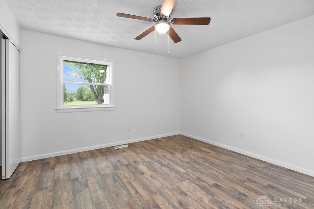 1050 Frederick Drive, Xenia, Ohio image 23