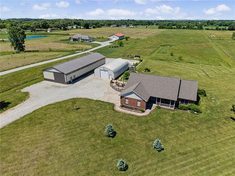 Homes For Sale - 7338 Bard Road<br/> Tipp City, OH 45371