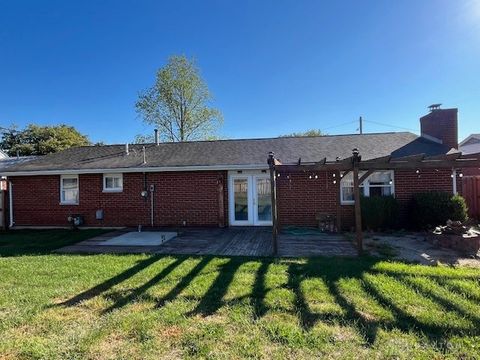 Tiny photo for 914 Briarcliff Avenue, Piqua, OH 45356 (MLS # 946054)