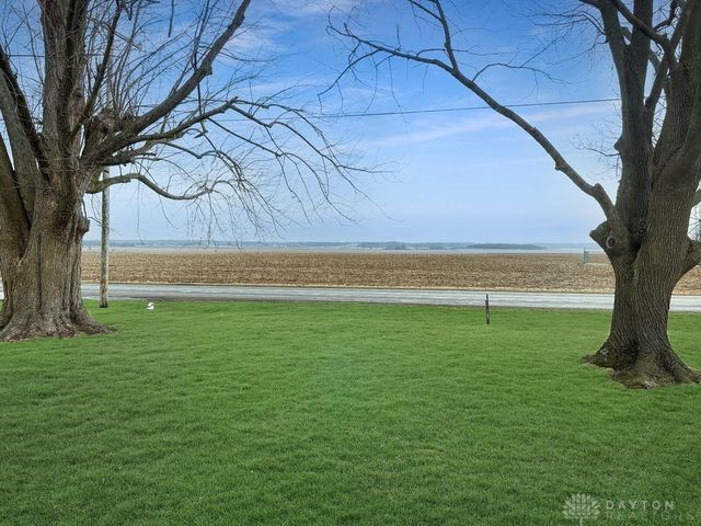 810 N Dugan Road, Urbana, Ohio image 13