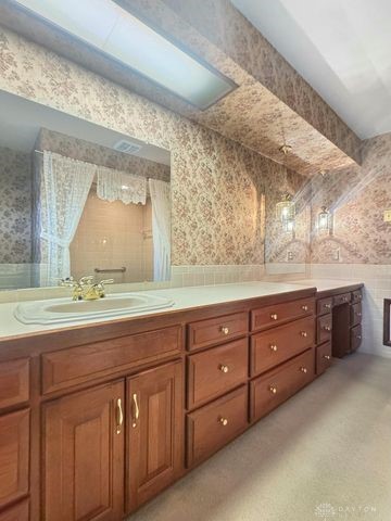 810 N Dugan Road, Urbana, Ohio image 31