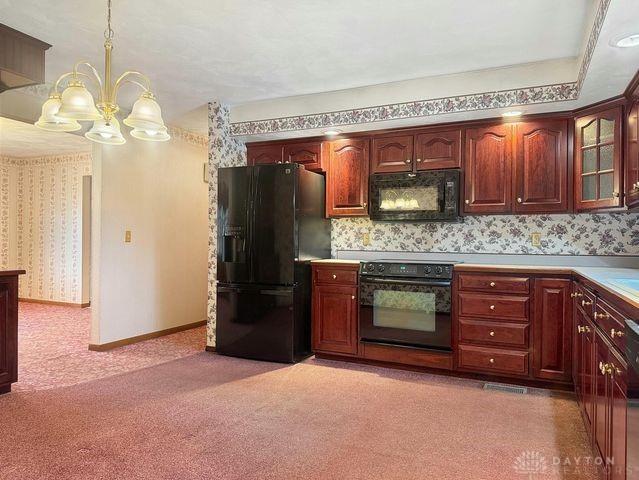 810 N Dugan Road, Urbana, Ohio image 19