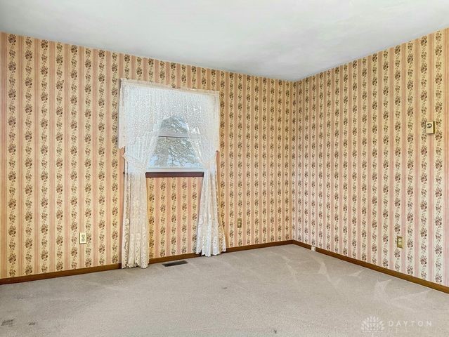810 N Dugan Road, Urbana, Ohio image 34