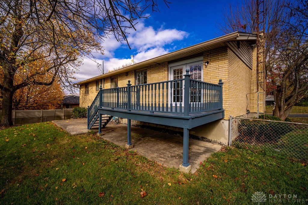 2554 Loris Drive, Dayton, Ohio image 30