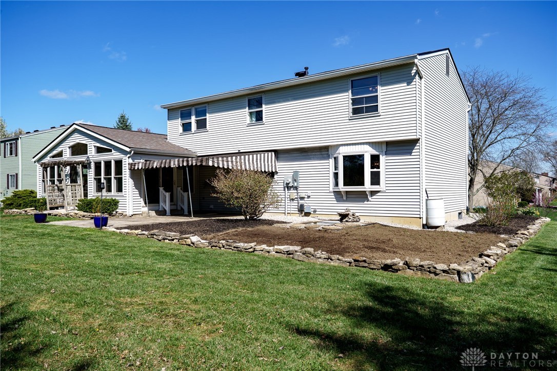 1401 Meadow Moor Drive, Beavercreek, Ohio image 49