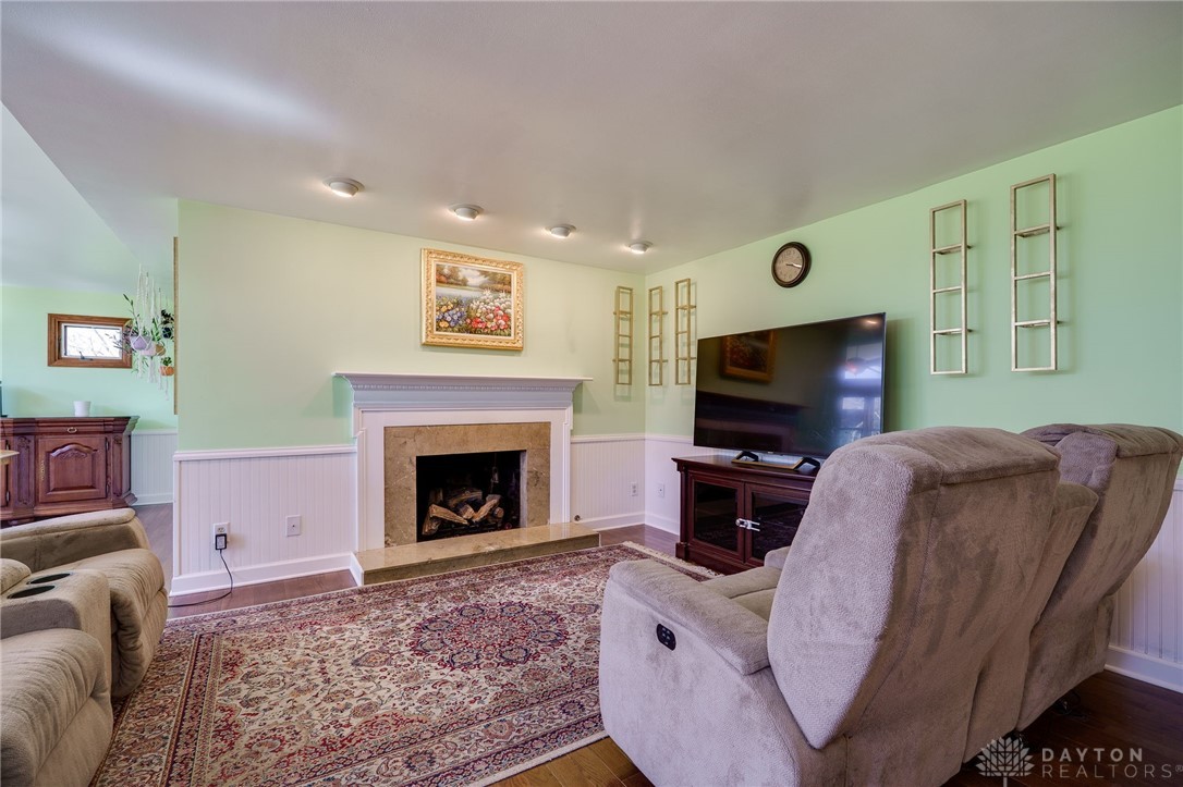 1401 Meadow Moor Drive, Beavercreek, Ohio image 20