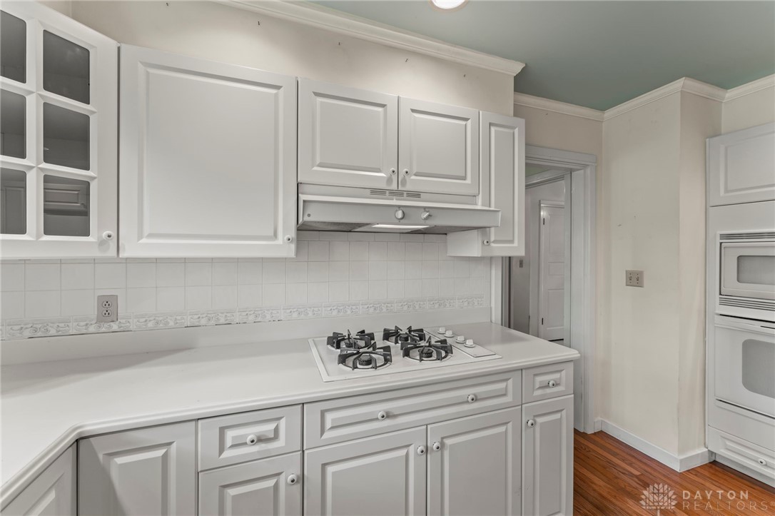 1040 Hillcrest Drive, Troy, Ohio image 19