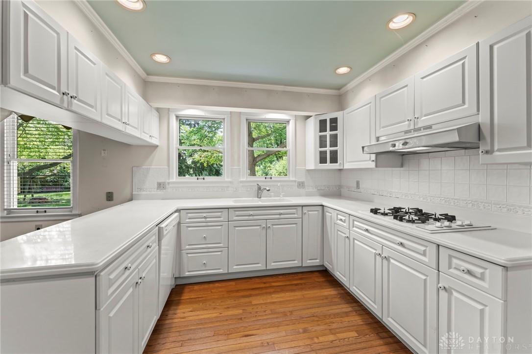 1040 Hillcrest Drive, Troy, Ohio image 15