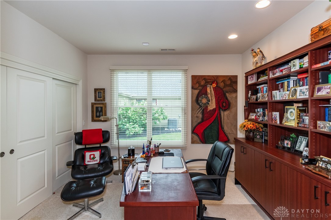 197 Harbour Drive, Springboro, Ohio image 28