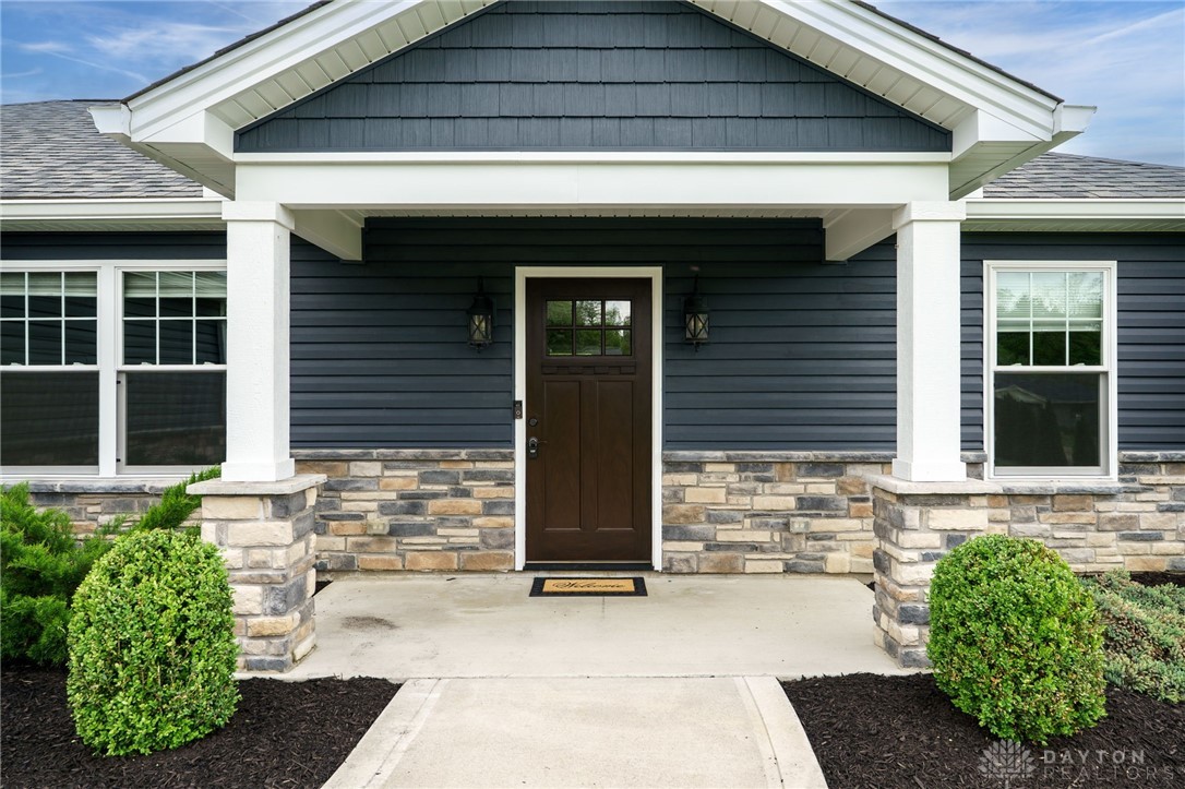 9541 William Francis Drive, Franklin, Ohio image 3