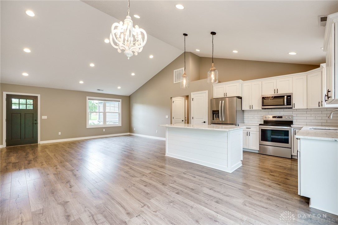 9541 William Francis Drive, Franklin, Ohio image 9